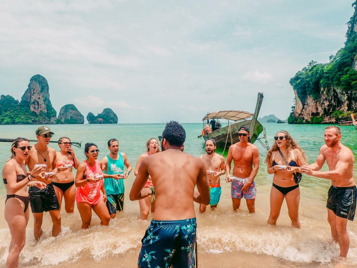 Slumber Party Hostel Krabi Beach Ao Nang Exterior foto