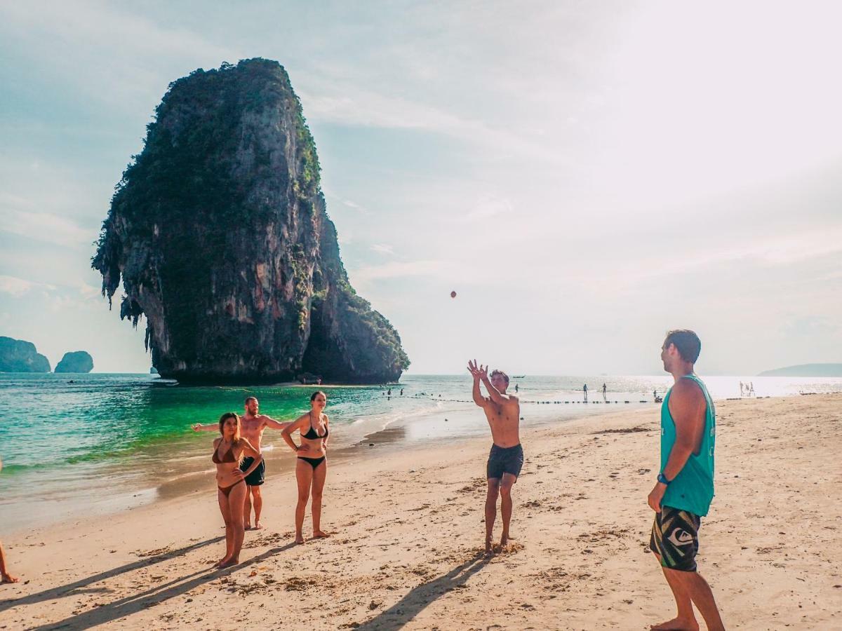 Slumber Party Hostel Krabi Beach Ao Nang Exterior foto