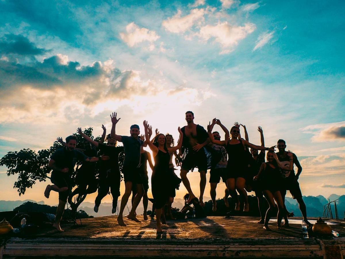 Slumber Party Hostel Krabi Beach Ao Nang Exterior foto