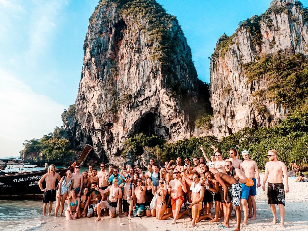 Slumber Party Hostel Krabi Beach Ao Nang Exterior foto